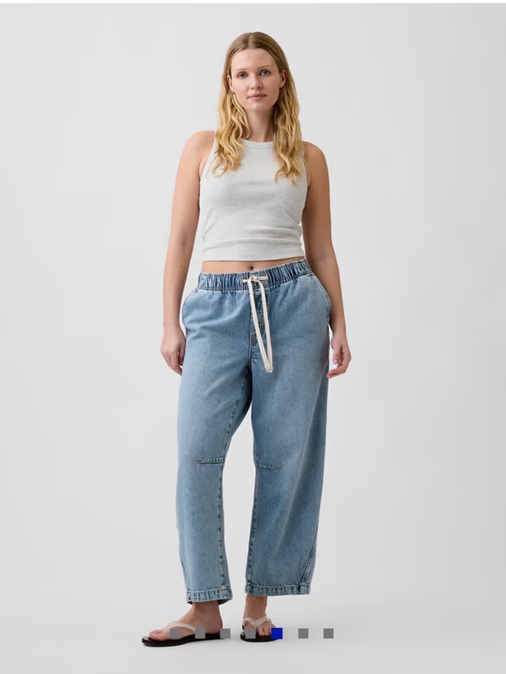 GAP Mid-Rise Super Soft Pull-On Barrel Jeans Light Blue
